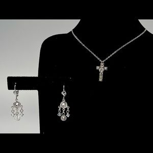 Belladonna jewelry set. Made in Canada.